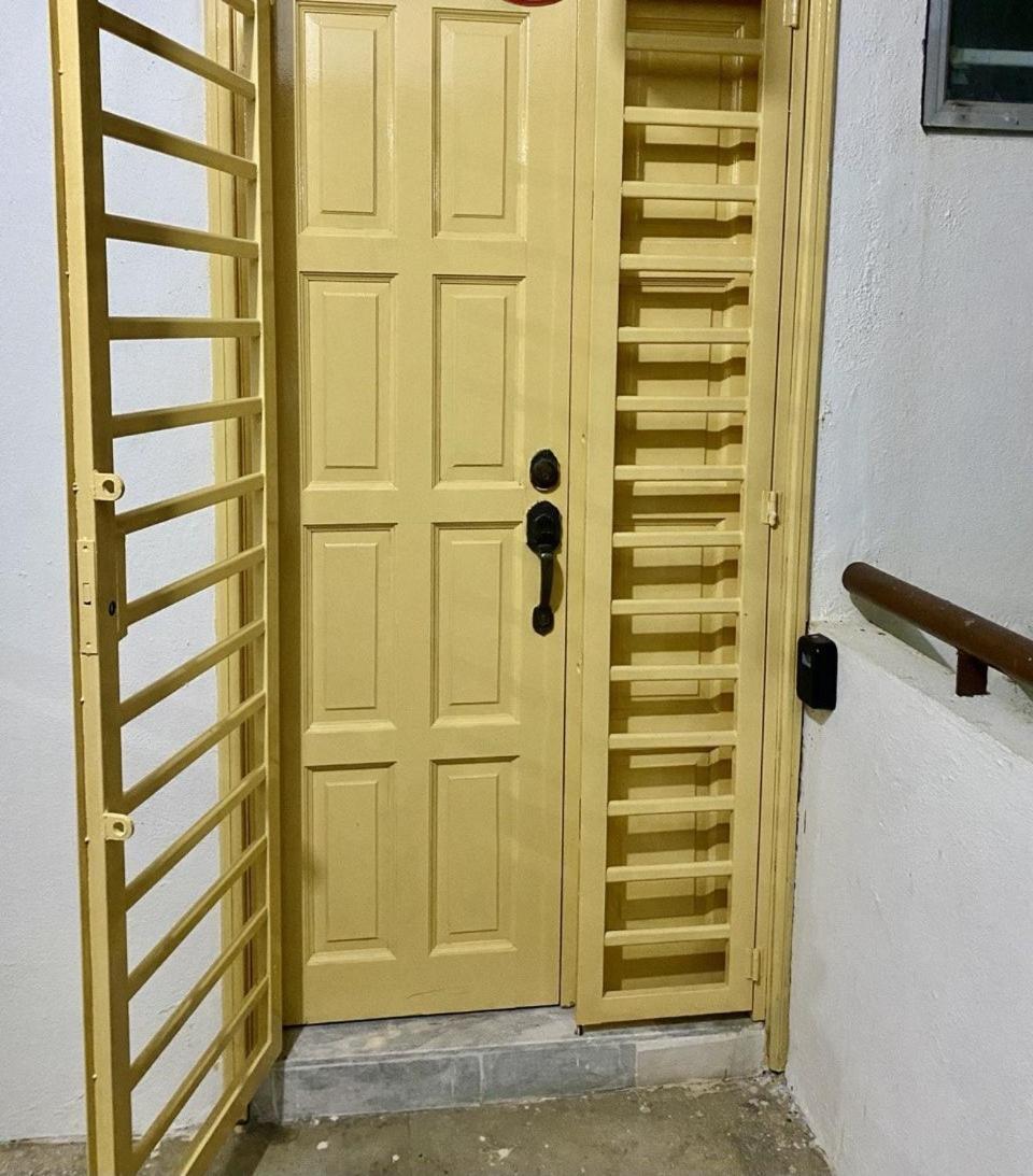 Purnama Homestay At Oceanview Resort Port Dickson Eksteriør billede